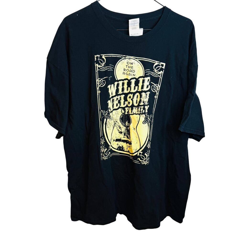 Willie Nelson & Family Mens TShirt 2XL Black Concert Tour 2008 On The Road Again